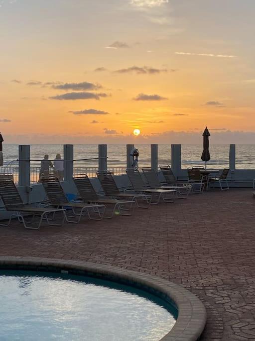 Seabliss, Oceanfront 1St Floor Cozy Condo Παραλία Ντειτόνα Δωμάτιο φωτογραφία